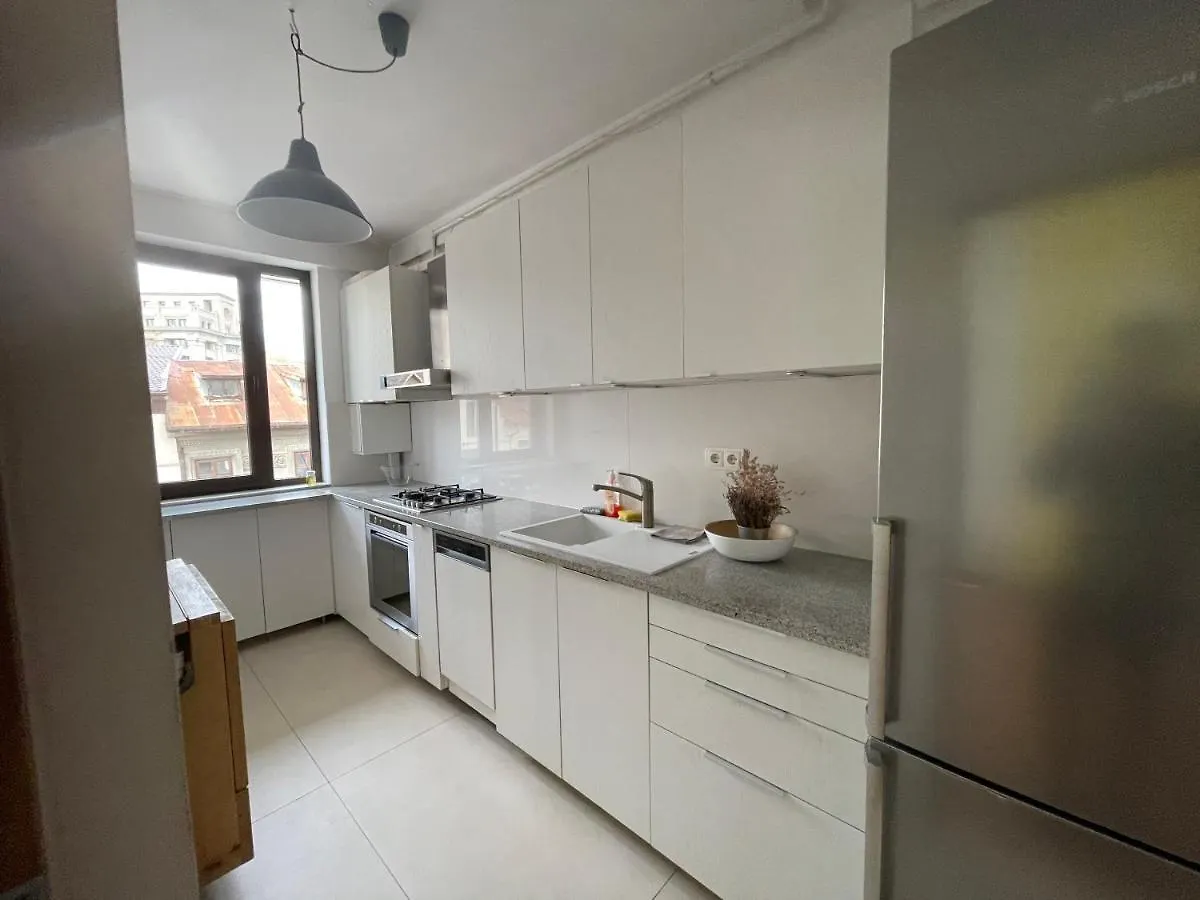 Lägenhet Cozy Two Rooms Downtown By Chr Luxury Propery Bukarest