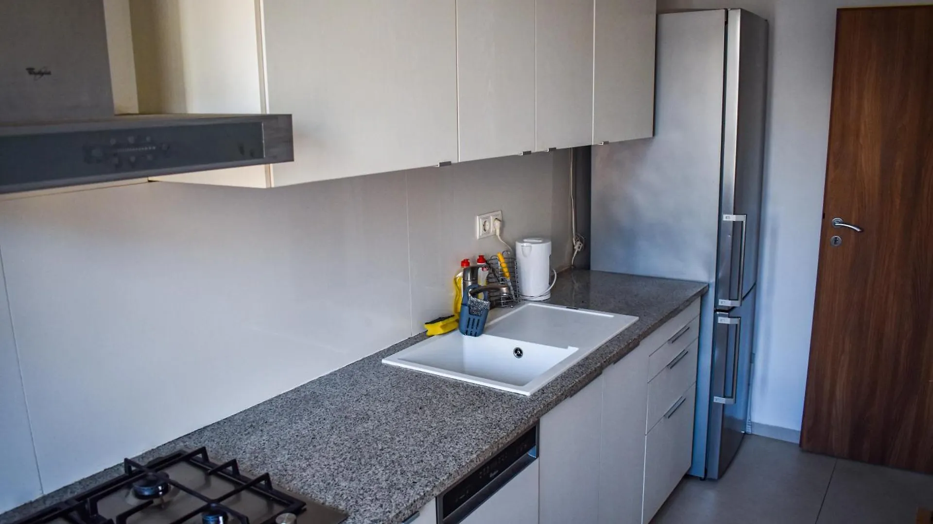 Lägenhet Cozy Two Rooms Downtown By Chr Luxury Propery Bukarest