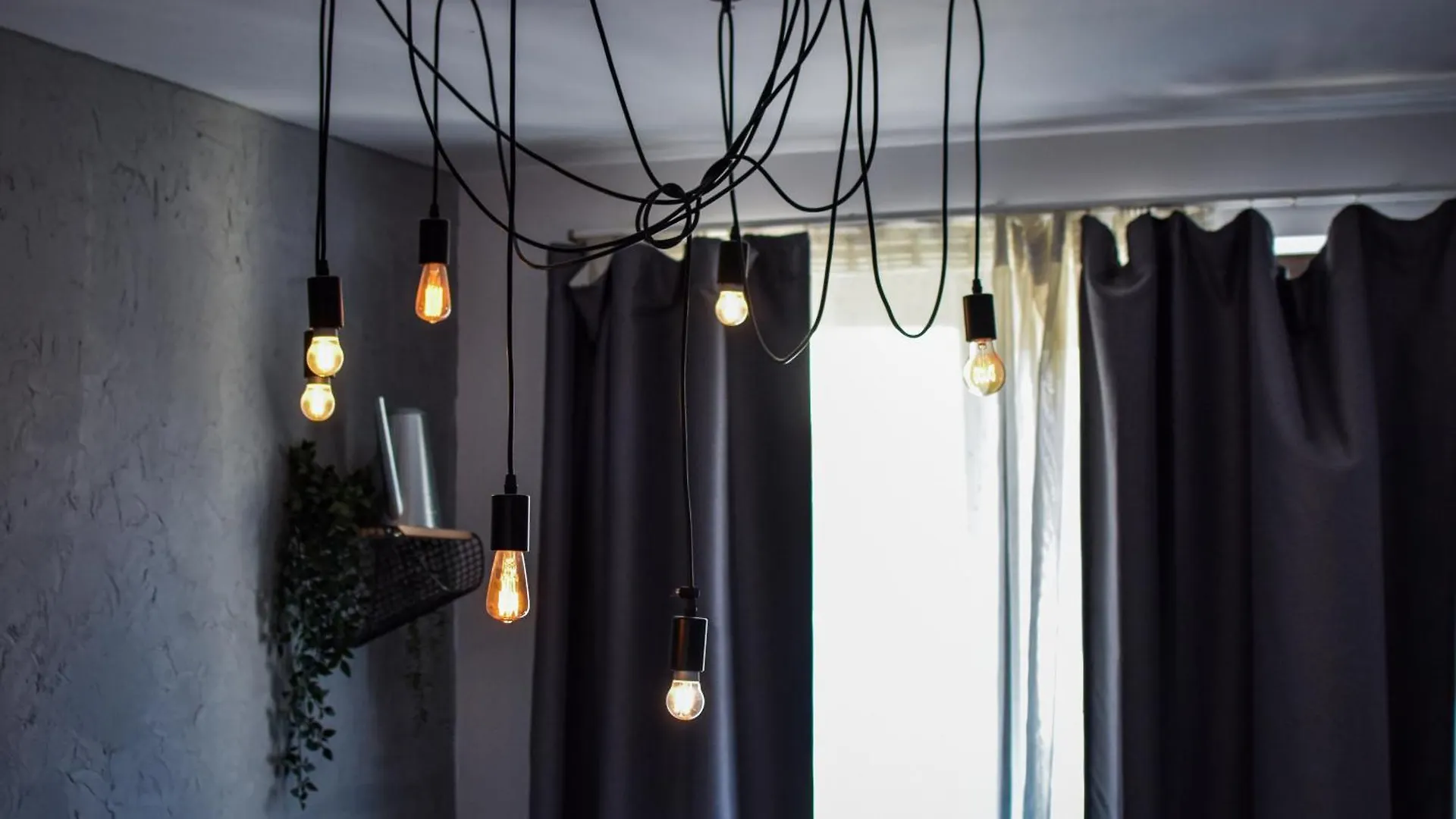 Cozy Two Rooms Downtown By Chr Luxury Propery Bukarest Lägenhet